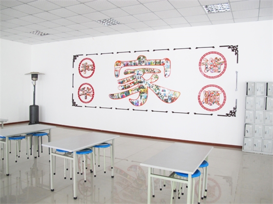 煙臺(tái)華順油氣潤(rùn)滑之餐廳一角