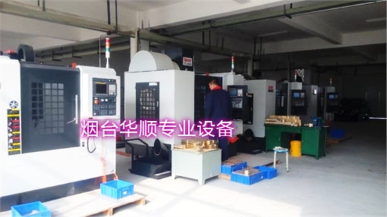 煙臺華順13年專注高效節(jié)能油氣潤滑系統(tǒng)，擁有12項國家專利技術(shù)，是國家高新技術(shù)企業(yè)，采用德國先進(jìn)技術(shù)，可提供整體交鑰匙工程，是國內(nèi)生產(chǎn)規(guī)模最大的油氣潤滑廠家