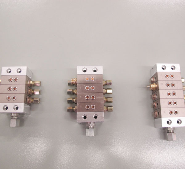 遞進式分配器+接近開關