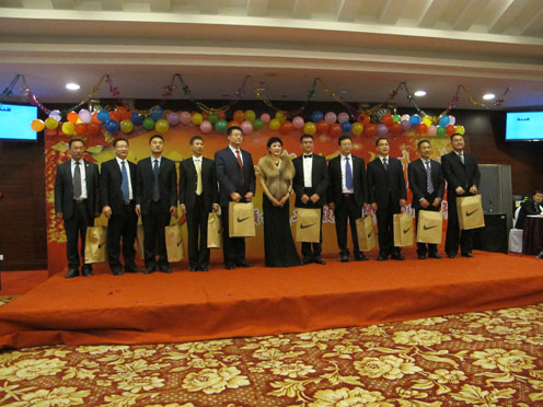 煙臺(tái)華順油氣潤(rùn)滑之2013年春晚優(yōu)秀個(gè)人獎(jiǎng)勵(lì)