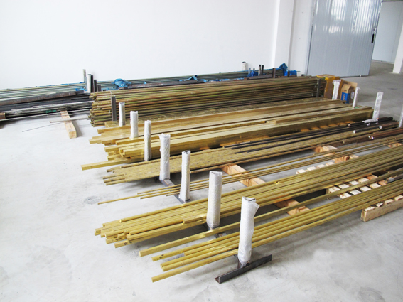 煙臺華順油氣潤滑之庫房一角